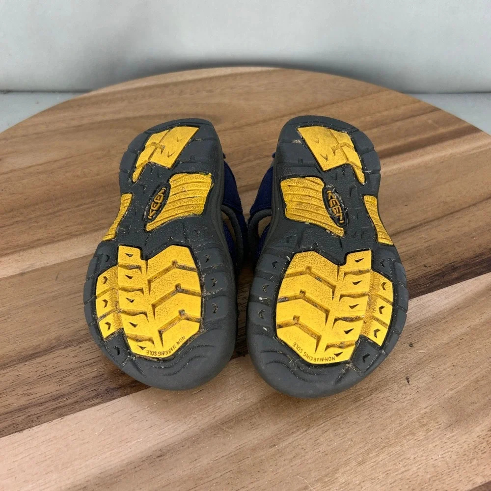 KEEN Seacamp II CNX Size 5 Toddler Boys Blue Yellow Athletic Water Sandals